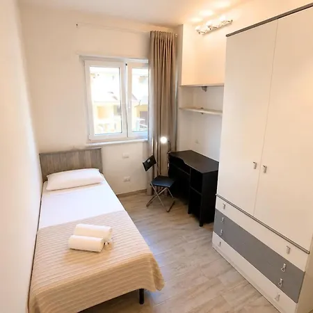 Lemon Tree House Babsuites شقة