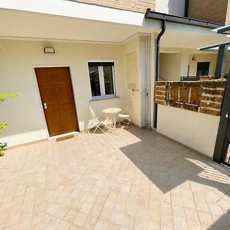 Lemon Tree House Babsuites شقة *