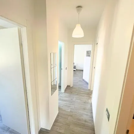 Lemon Tree House Babsuites * سان سالفو