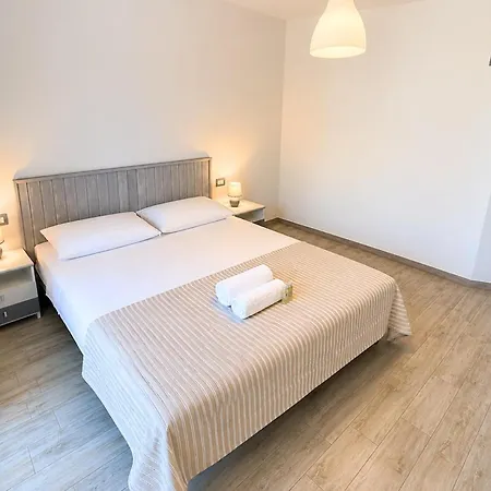 شقة Lemon Tree House Babsuites *