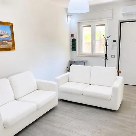 شقة Lemon Tree House Babsuites سان سالفو